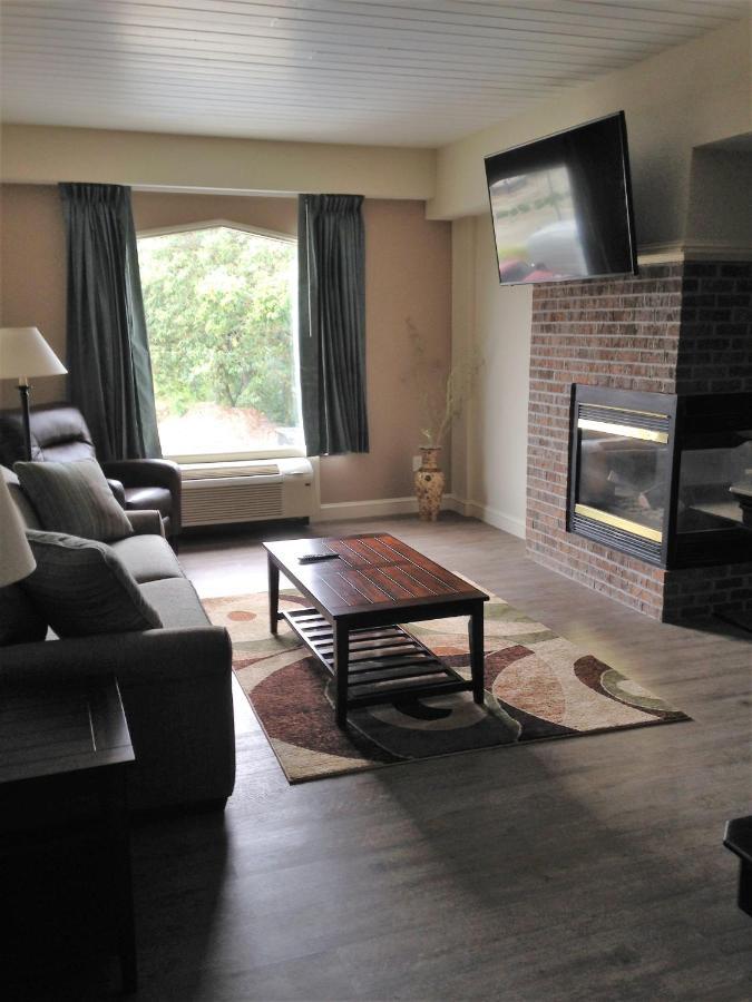 Mccoy'S Inn Ripley Exteriér fotografie